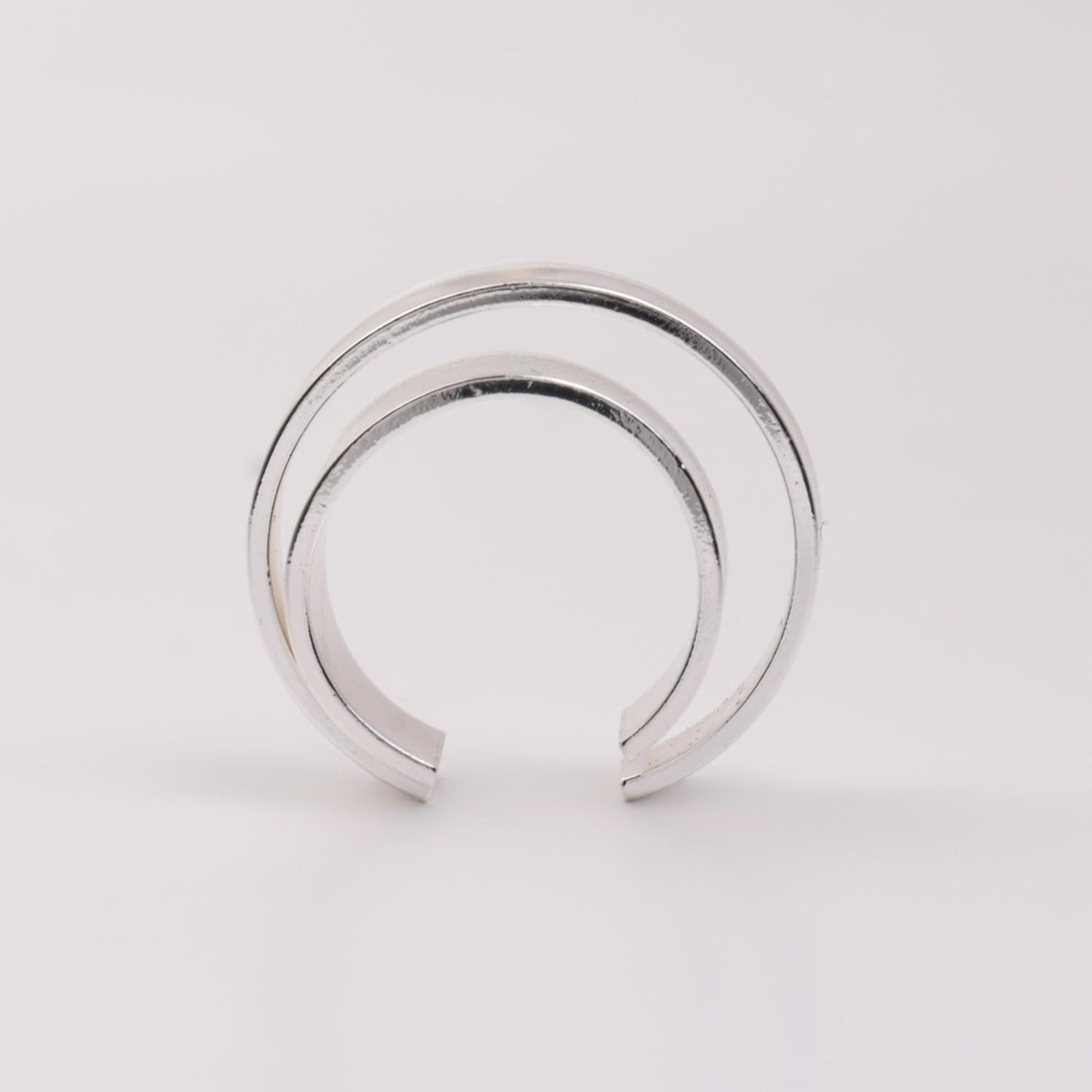 
                  
                    Neat line Ring
                  
                