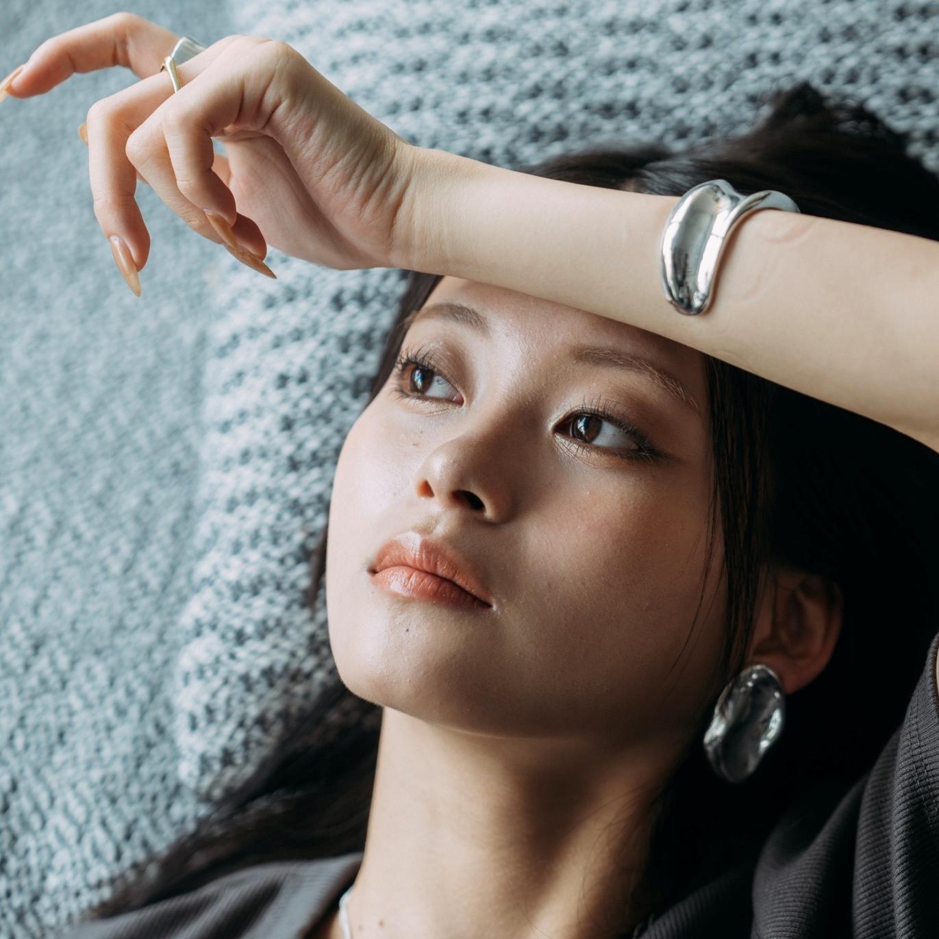 
                  
                    Smooth Light Bangle
                  
                
