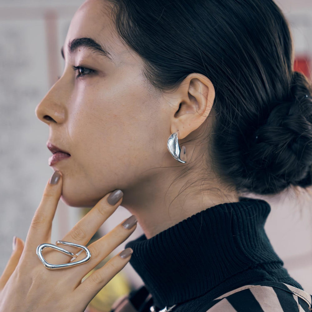Nuance Curve Pierce