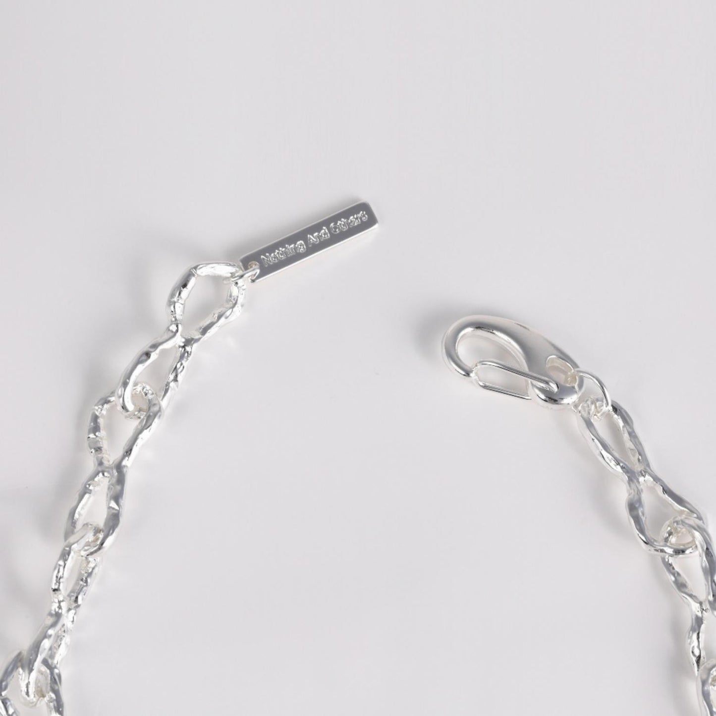 
                  
                    Penuts chain Necklace
                  
                