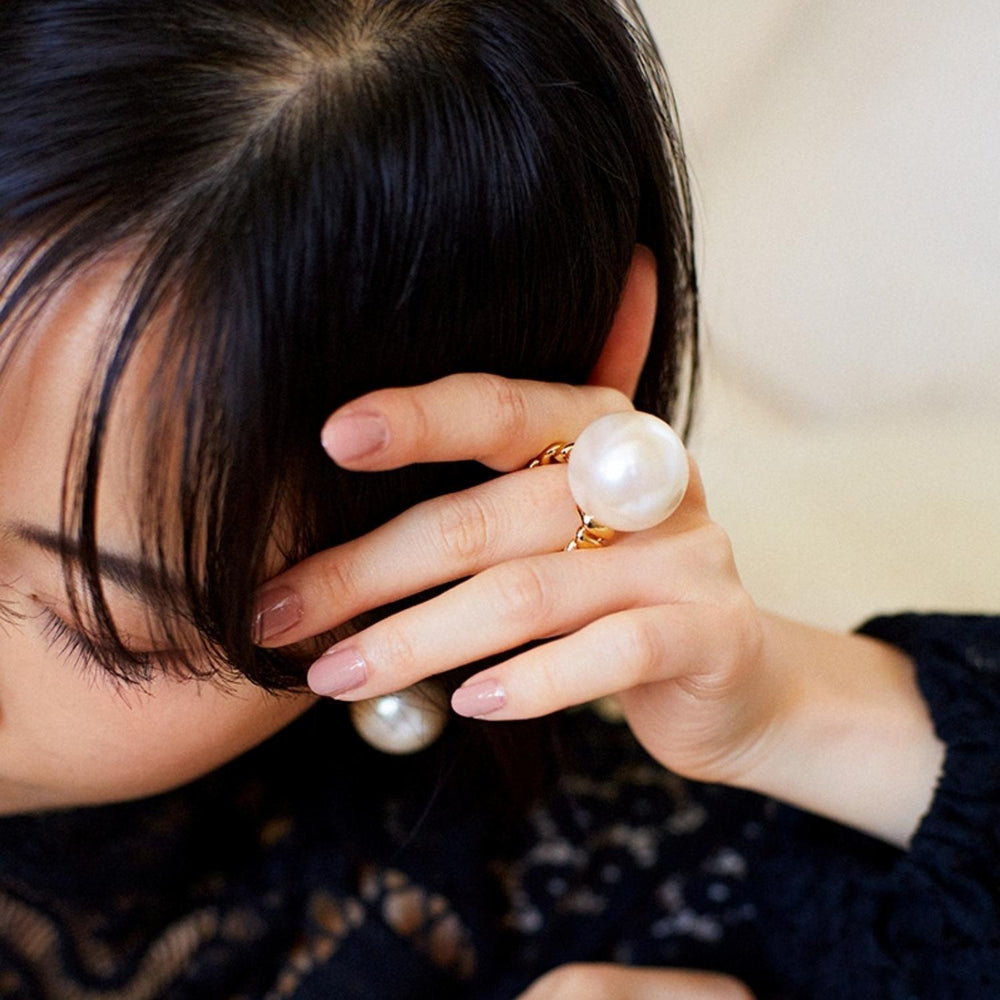 Big Pearl Ring