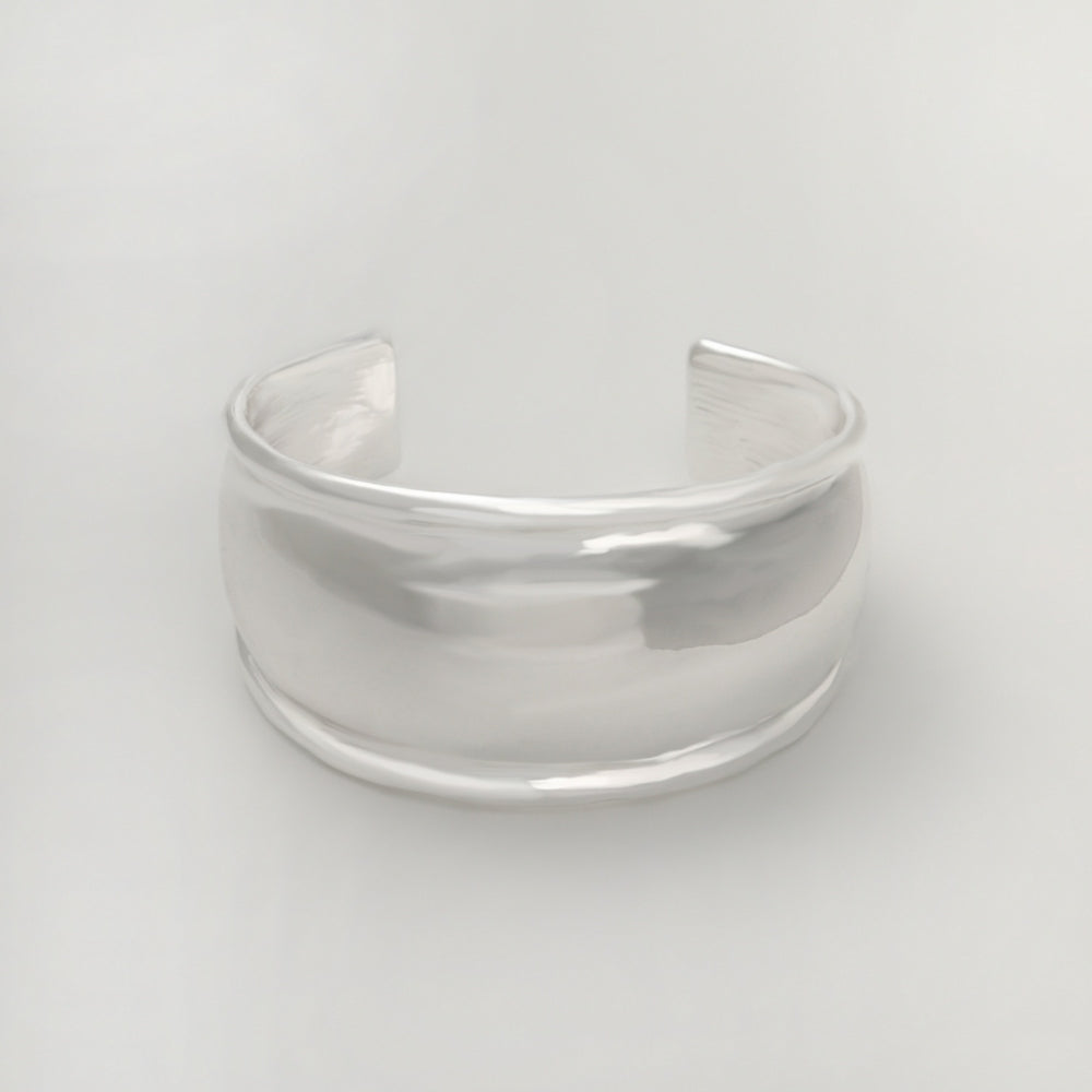 Hammering polish Bangle – Donnaruma