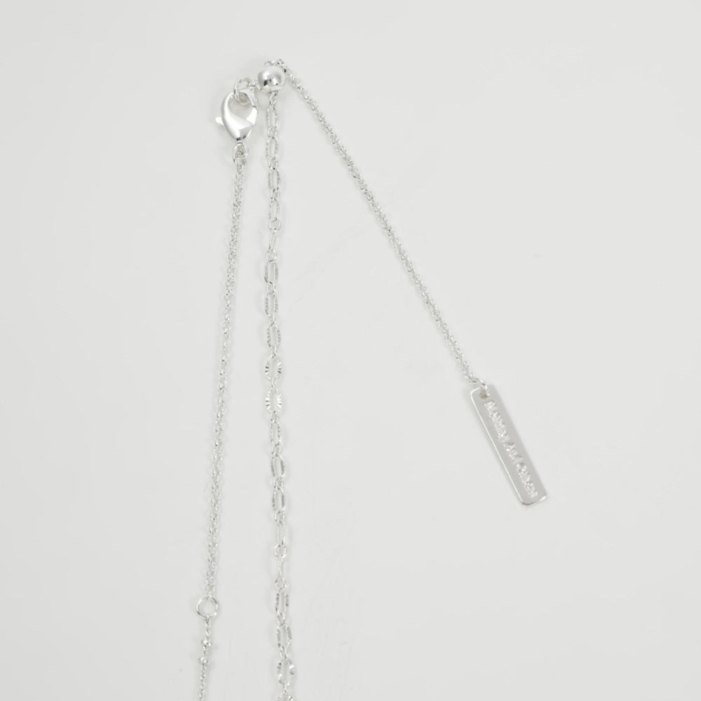 
                  
                    Expressive Chain Necklace Set
                  
                