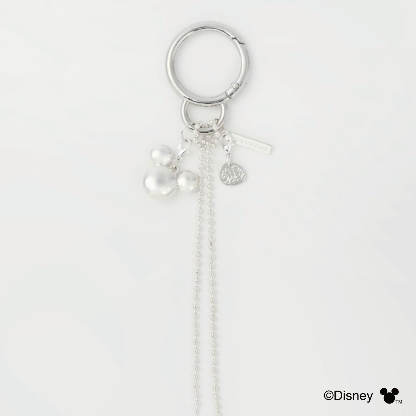 
                  
                    Mickey Mouse / Minnie Mouse / Chip 'n Dale / Dot Bag Charm
                  
                