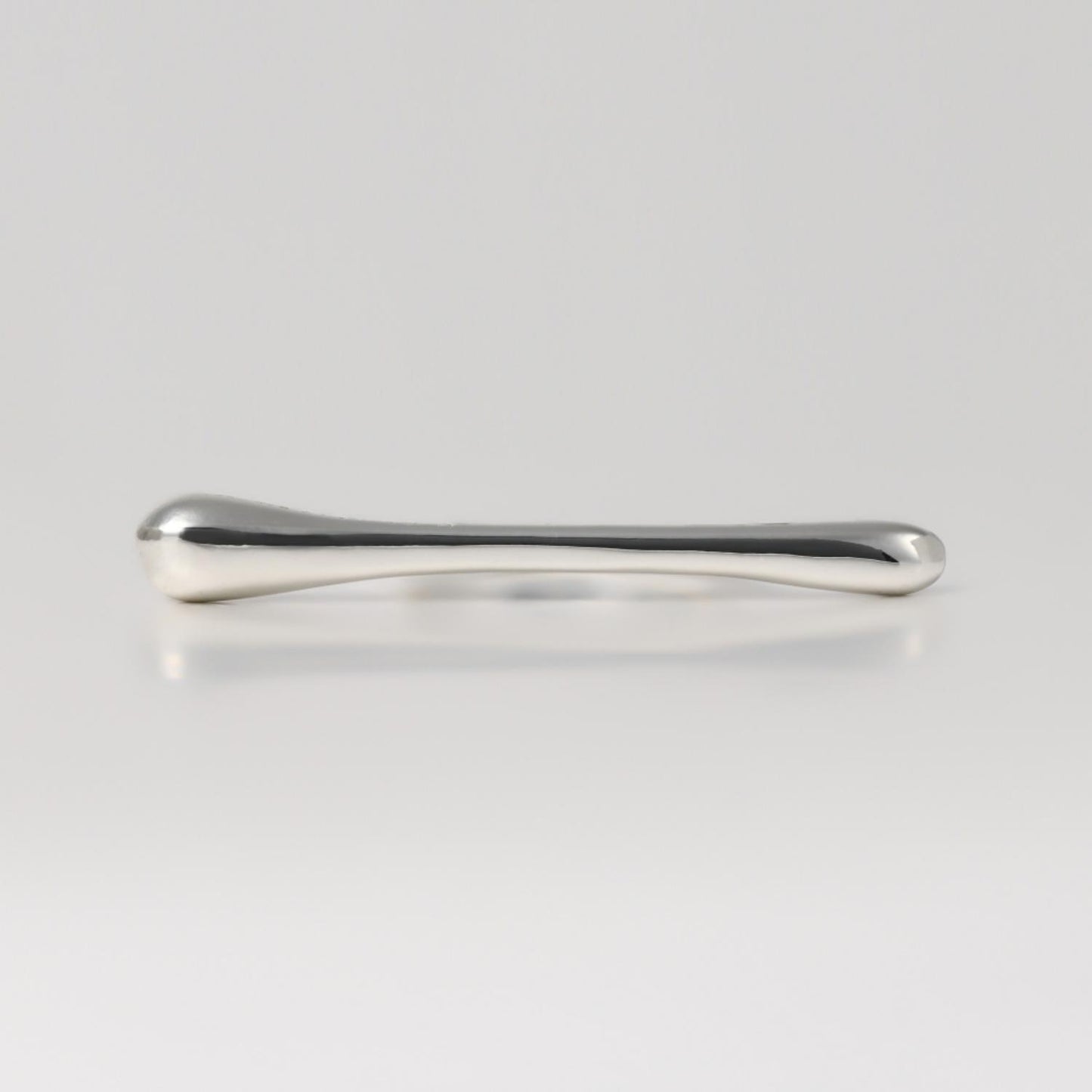 
                  
                    Nuance stick Ring
                  
                