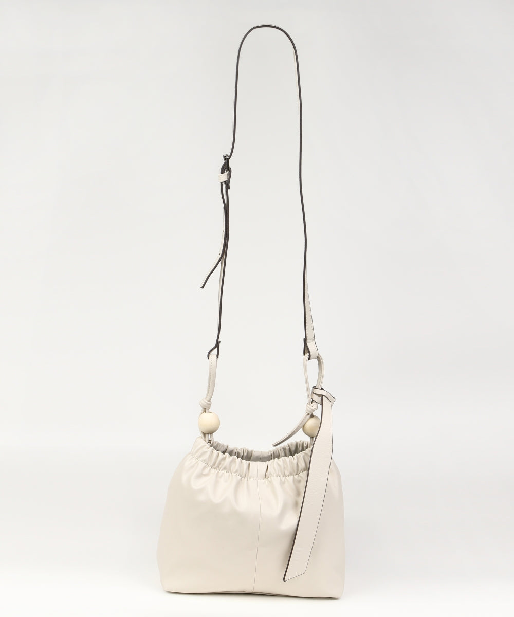 Apple Leather Shoulder Bag – Donnaruma