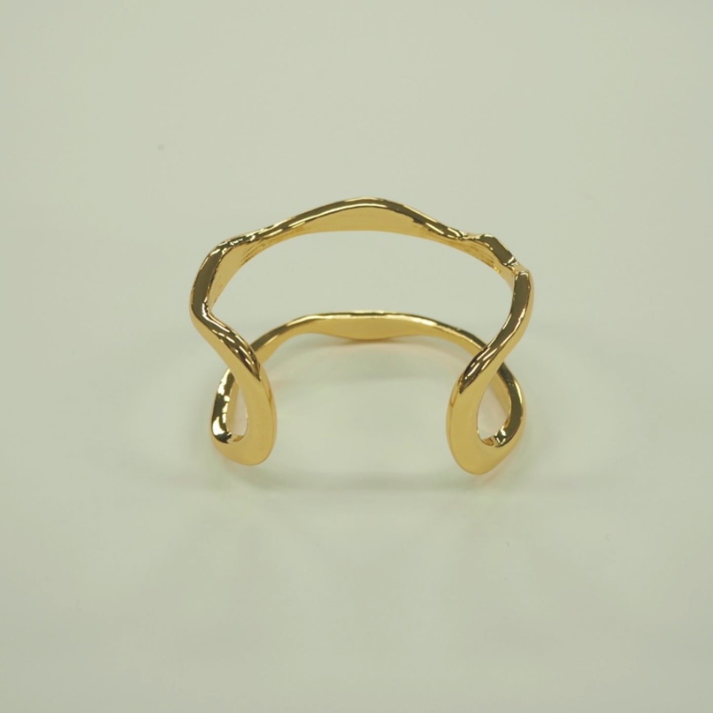 
                  
                    Unite Bangle
                  
                