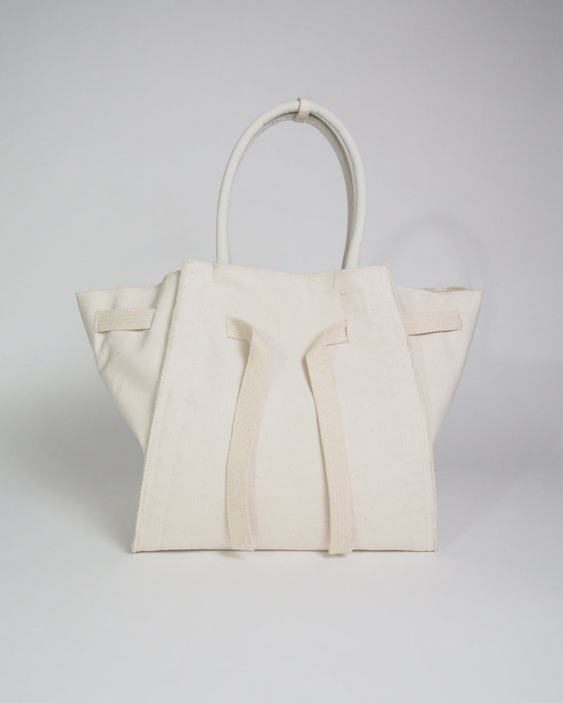 
                  
                    RECYCLED CANVAS belt tote (L)
                  
                