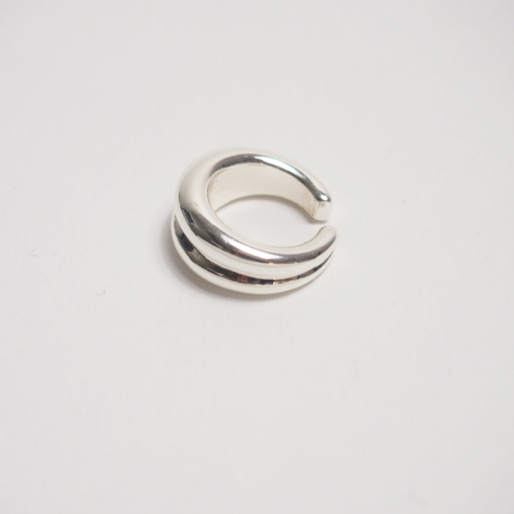 
                  
                    Double moco Earcuff
                  
                
