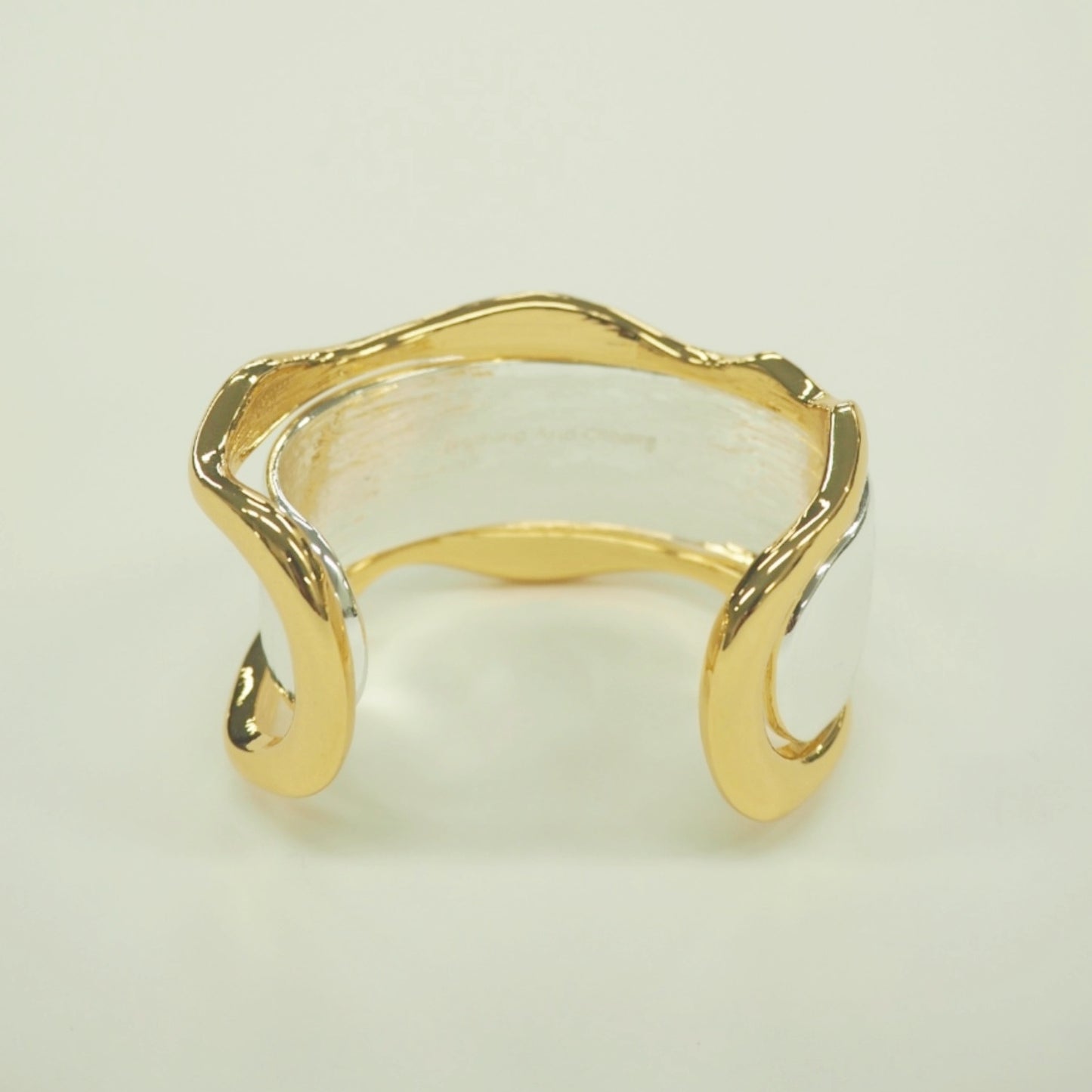 
                  
                    Unite Bangle
                  
                