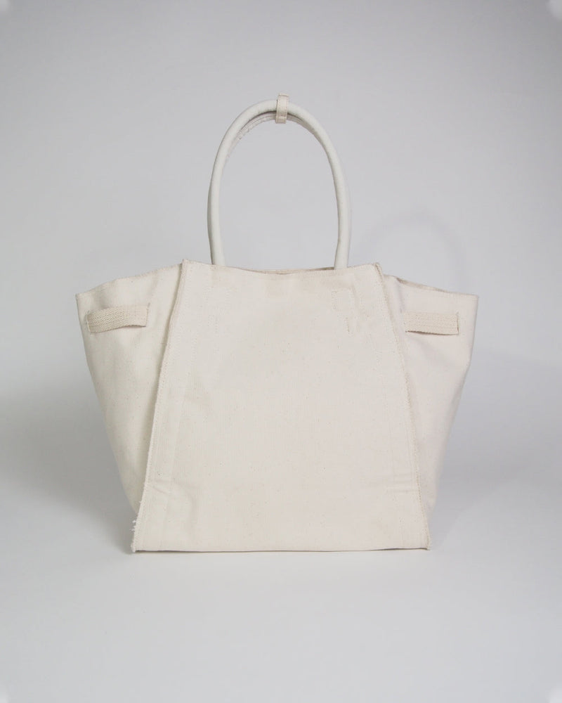 
                  
                    RECYCLED CANVAS belt tote (L)
                  
                