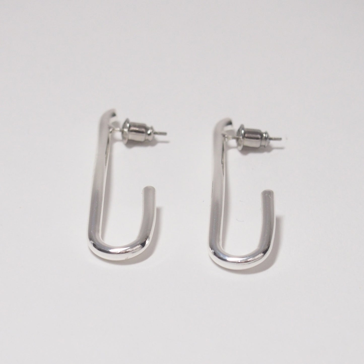 
                  
                    Nuance Line pierce
                  
                