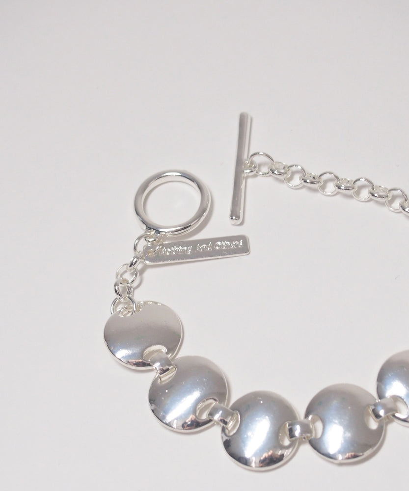 
                  
                    Circle Chain bracelet
                  
                