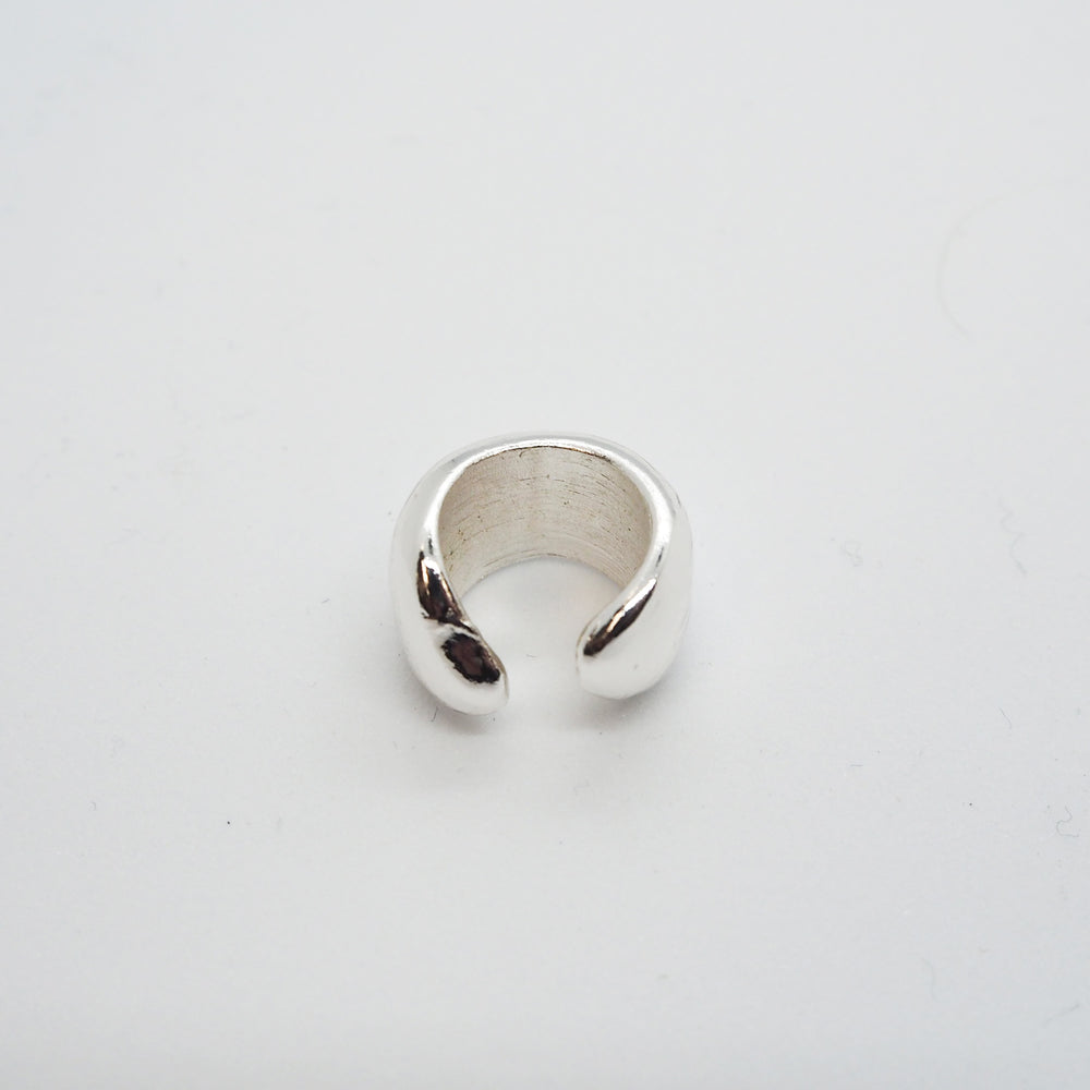 
                  
                    Smooth Earcuff
                  
                