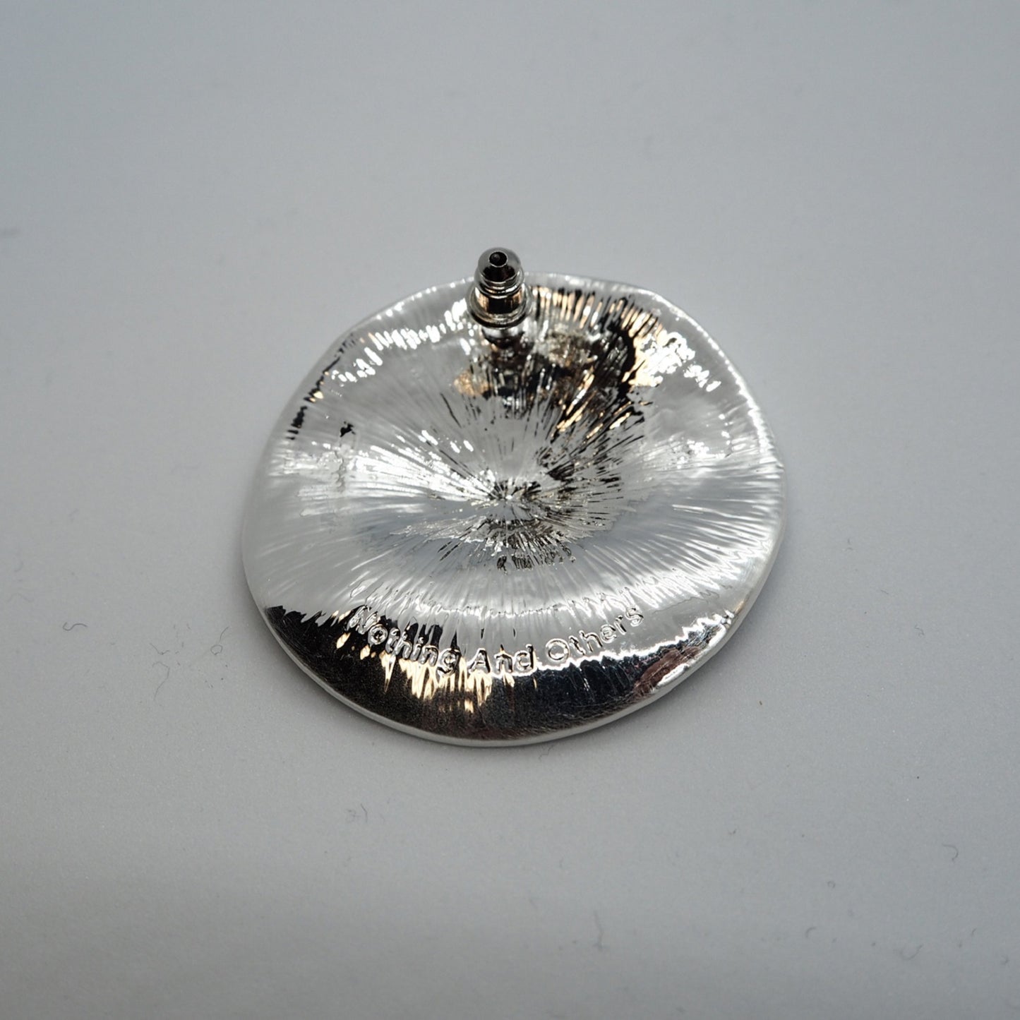 
                  
                    Scratch circle Pierce 
                  
                