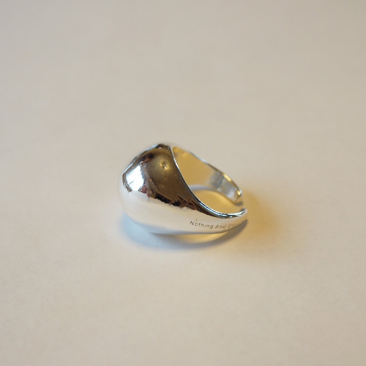 
                  
                    Dome Ring
                  
                