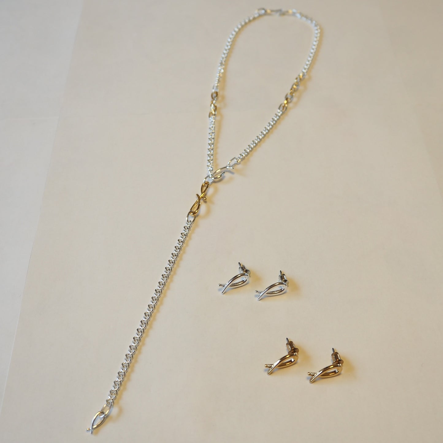 
                  
                    TurningMotif Petit Pierce
                  
                