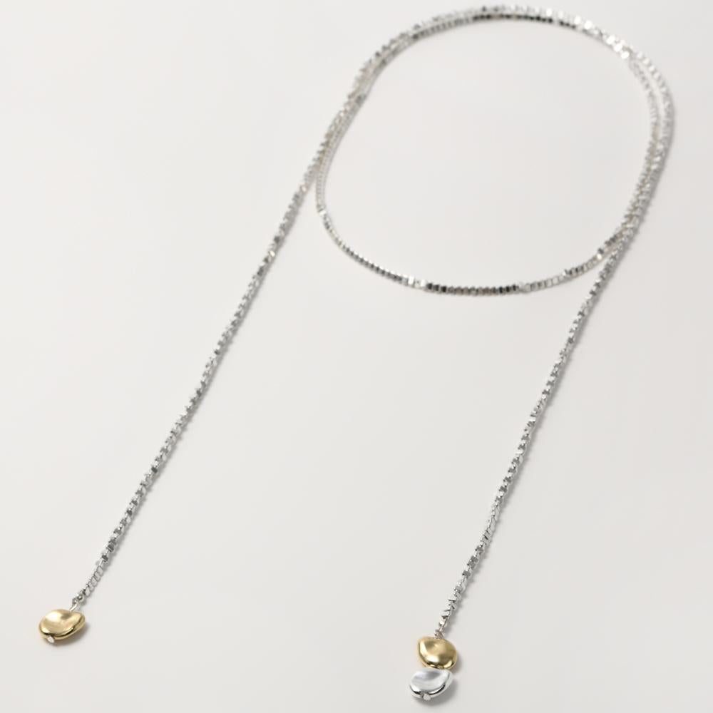 
                  
                    Shiny glass long necklace 
                  
                