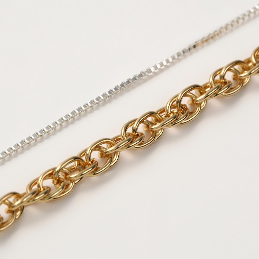 
                  
                    Chain mix Necklace
                  
                