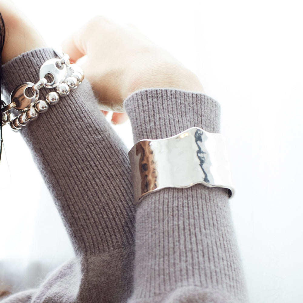 Outsidewave Bangle