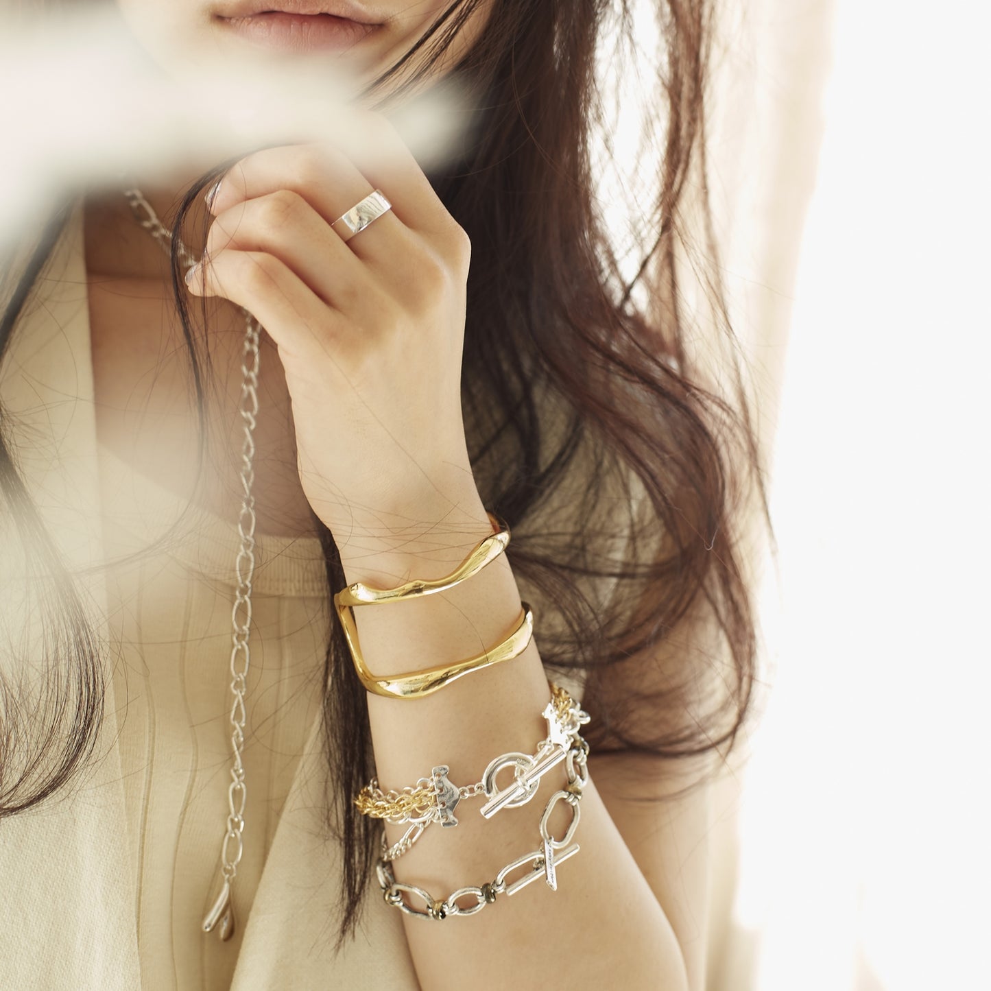
                  
                    Unite Bangle
                  
                